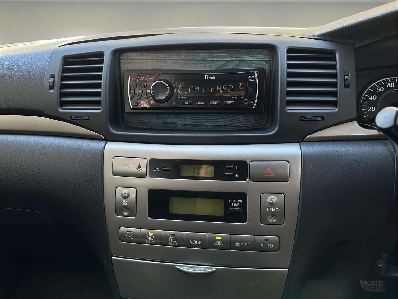 2004 Toyota Corolla