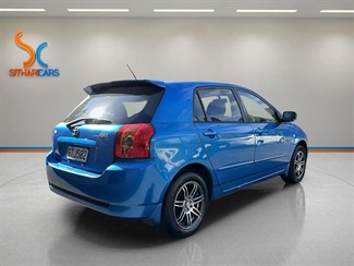 2004 Toyota Corolla - Thumbnail