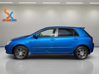 2004 Toyota Corolla - Thumbnail