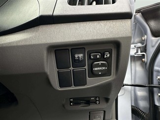 2010 Toyota Prius - Thumbnail