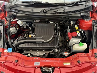 2010 Suzuki SWIFT - Thumbnail