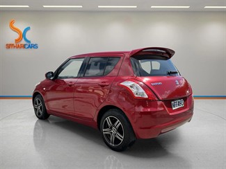 2010 Suzuki SWIFT - Thumbnail