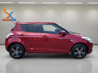 2010 Suzuki SWIFT - Thumbnail