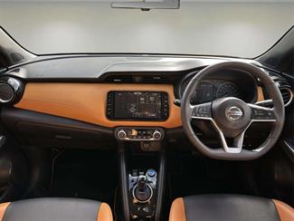 2021 Nissan Kicks - Thumbnail