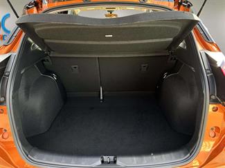 2021 Nissan Kicks - Thumbnail