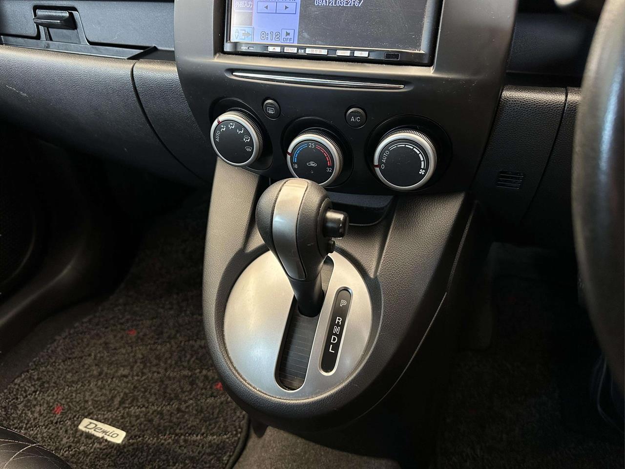 2012 Mazda Demio