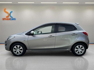 2012 Mazda Demio - Thumbnail