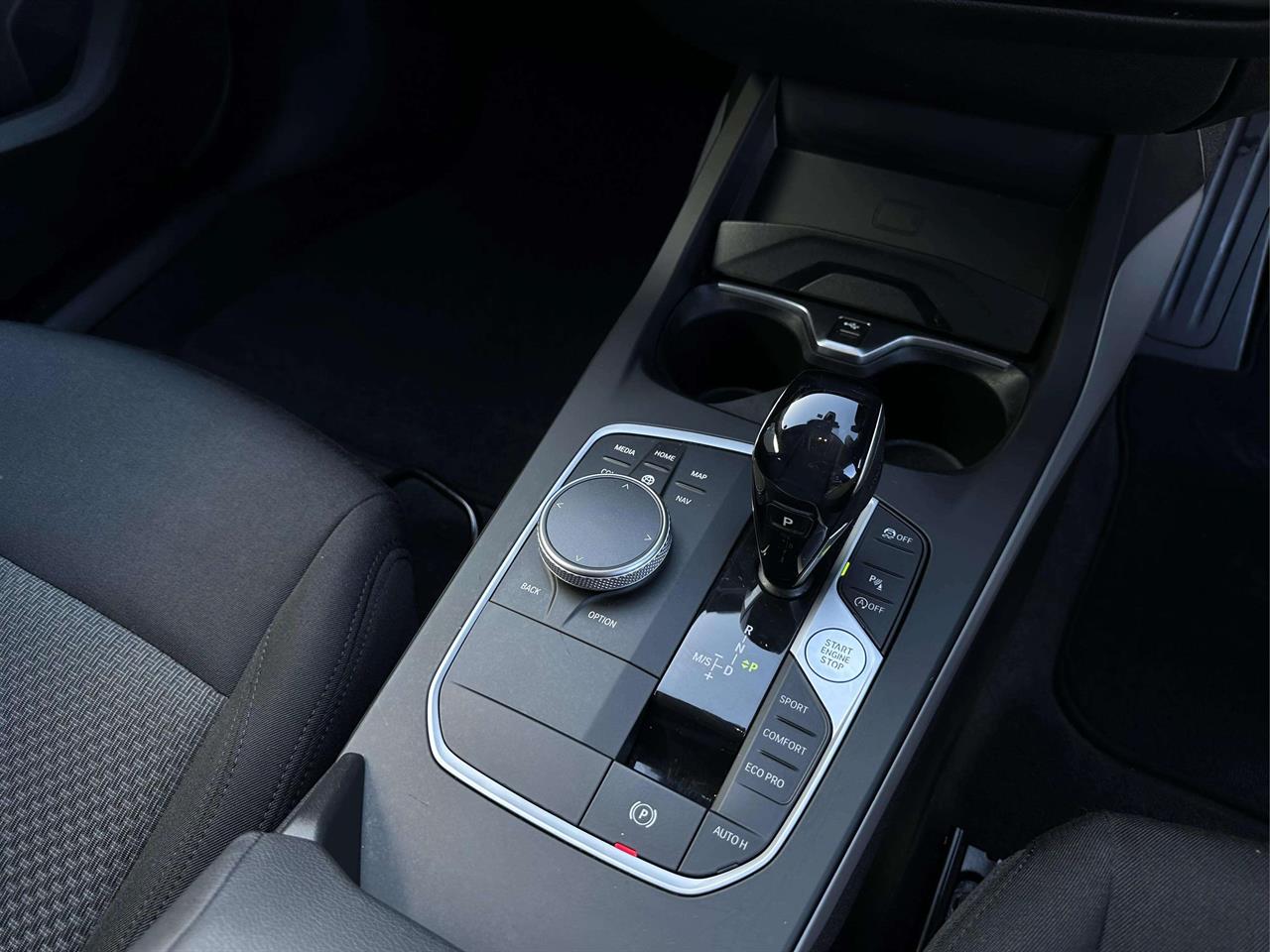 2020 BMW 118i
