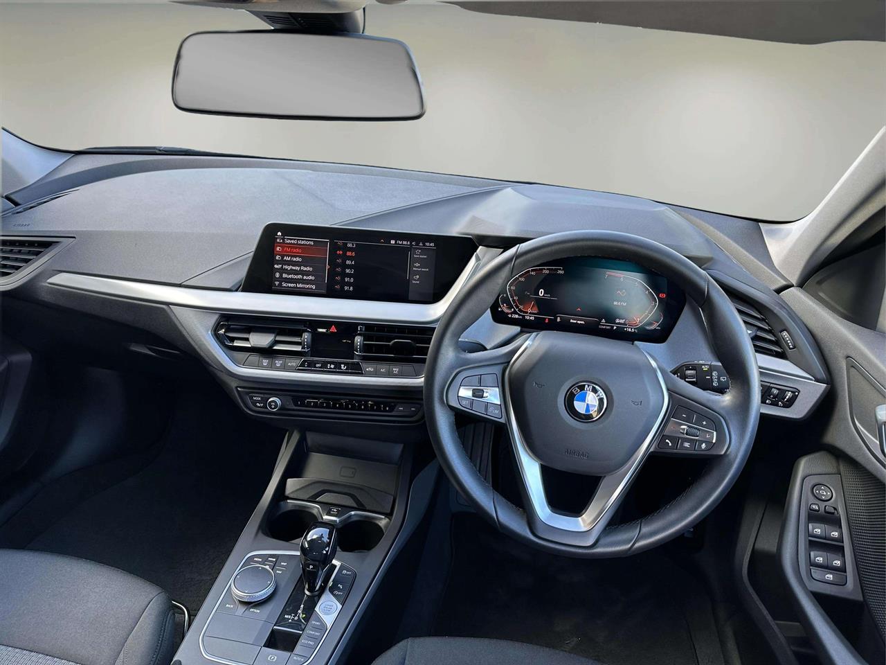 2020 BMW 118i