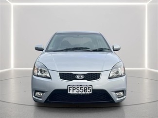 2010 Kia Rio - Thumbnail