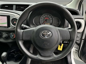 2012 Toyota Vitz - Thumbnail