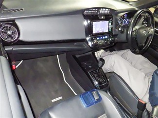 2018 Toyota Corolla - Thumbnail