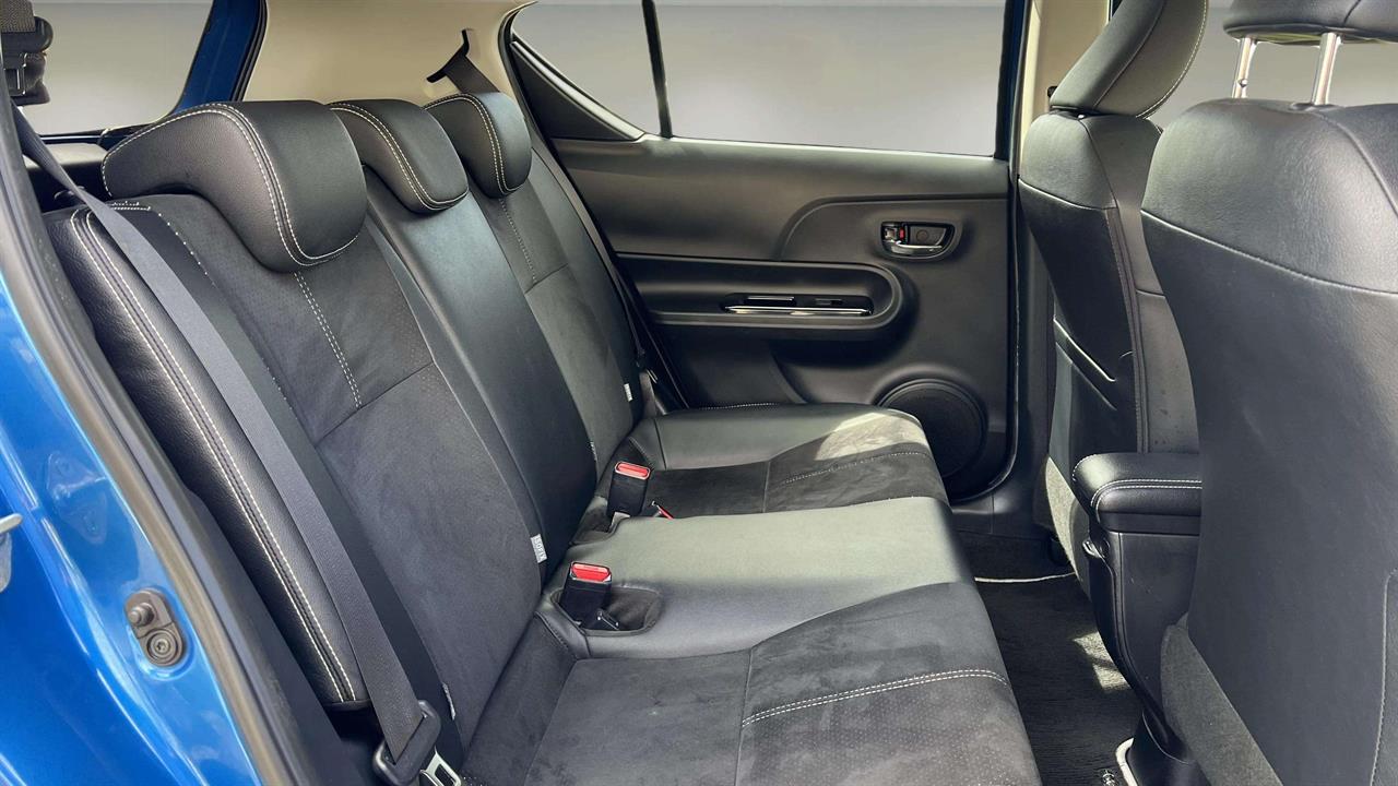 2015 Toyota AQUA