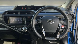 2015 Toyota AQUA - Thumbnail
