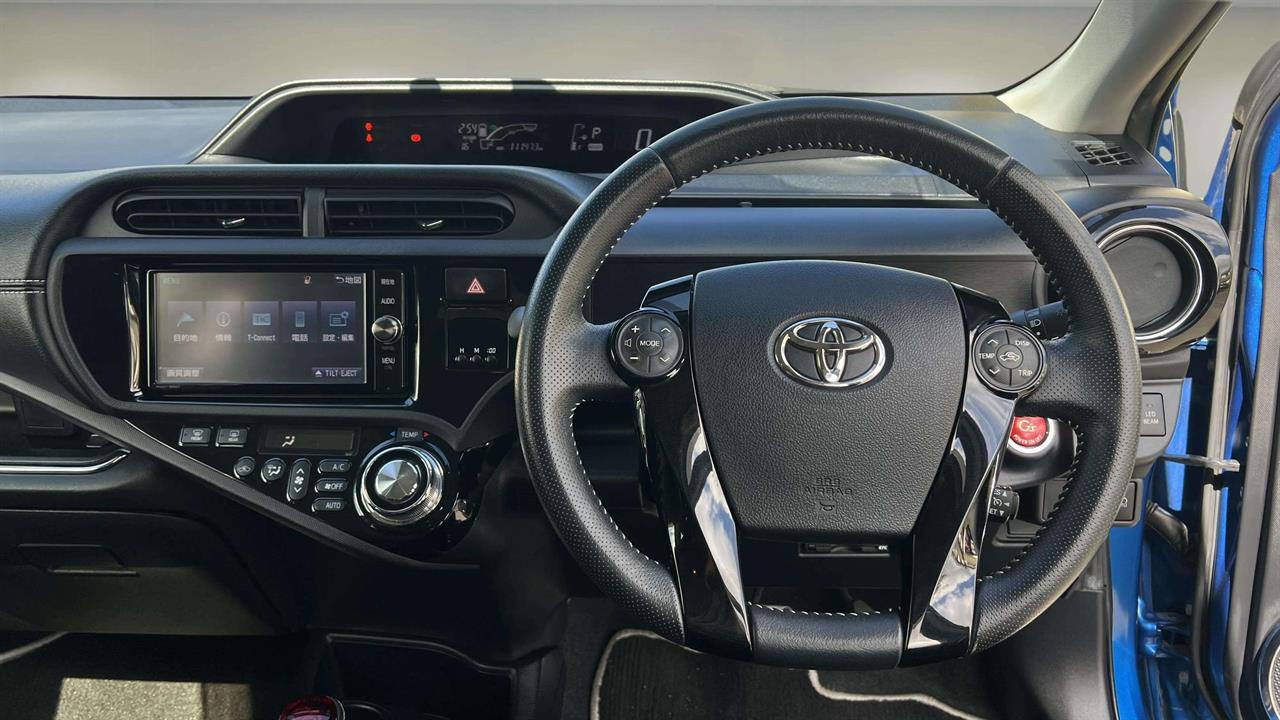 2015 Toyota AQUA