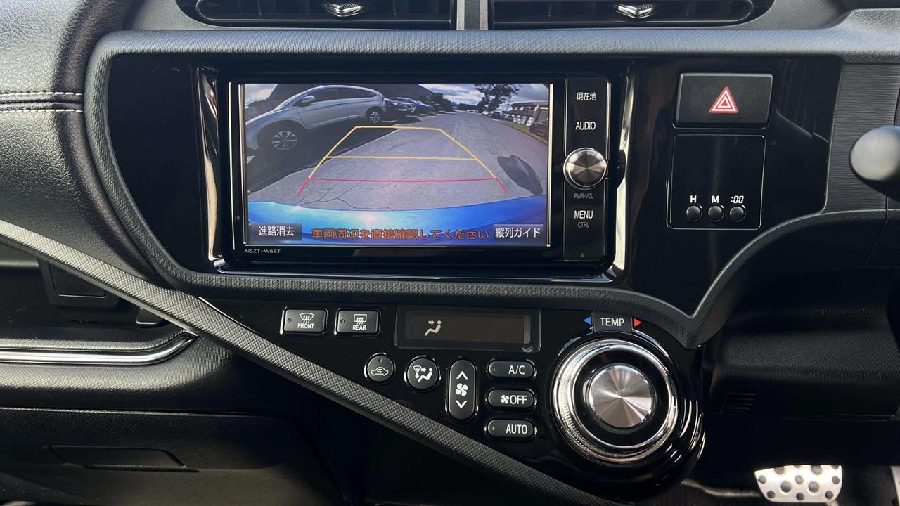 2015 Toyota AQUA