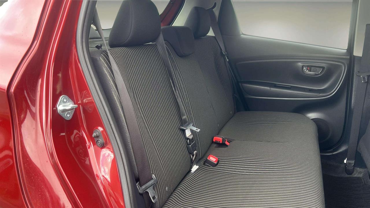 2017 Toyota Vitz