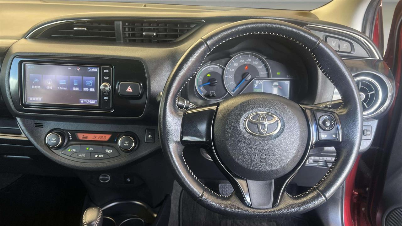 2017 Toyota Vitz