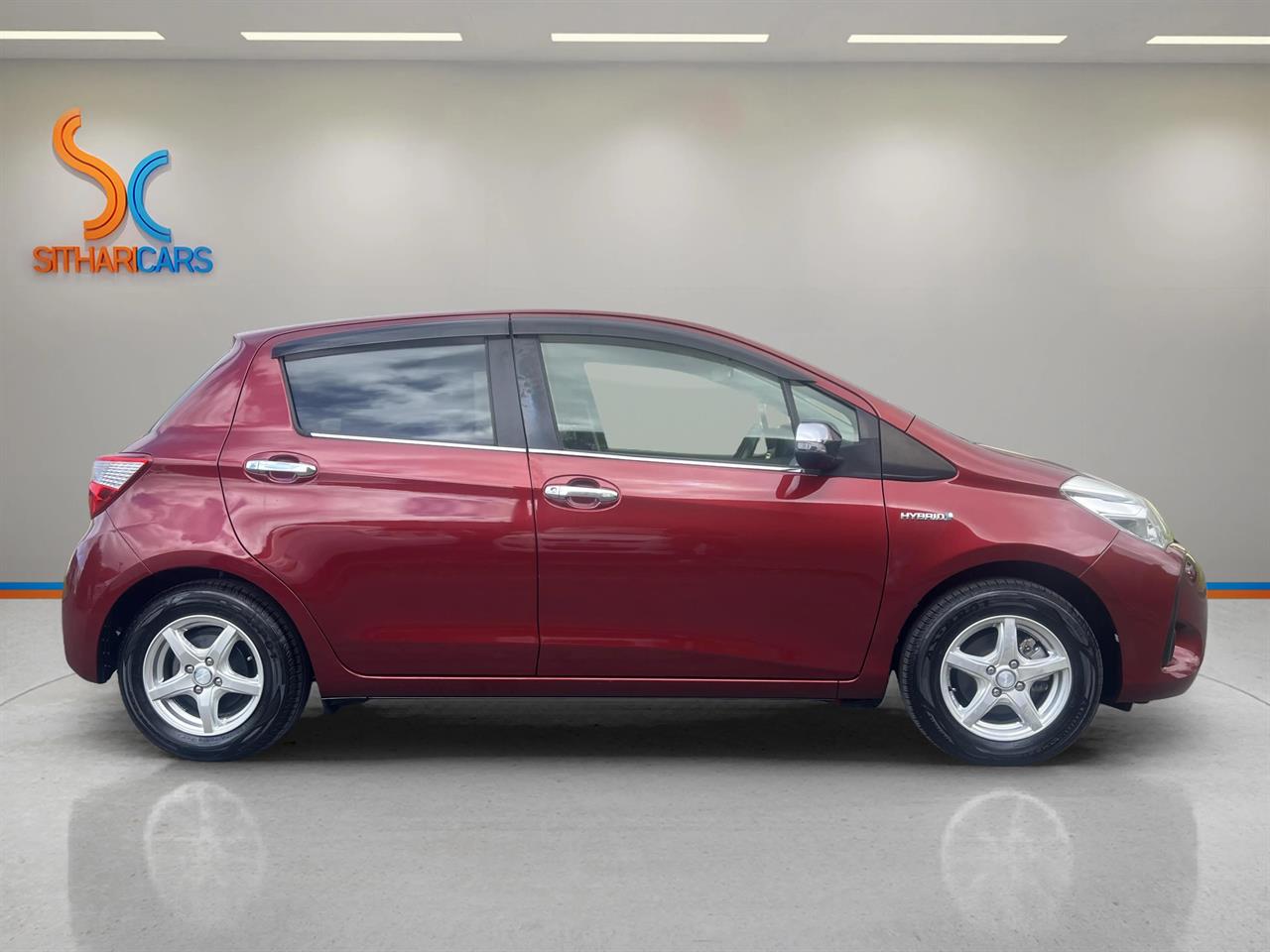 2017 Toyota Vitz