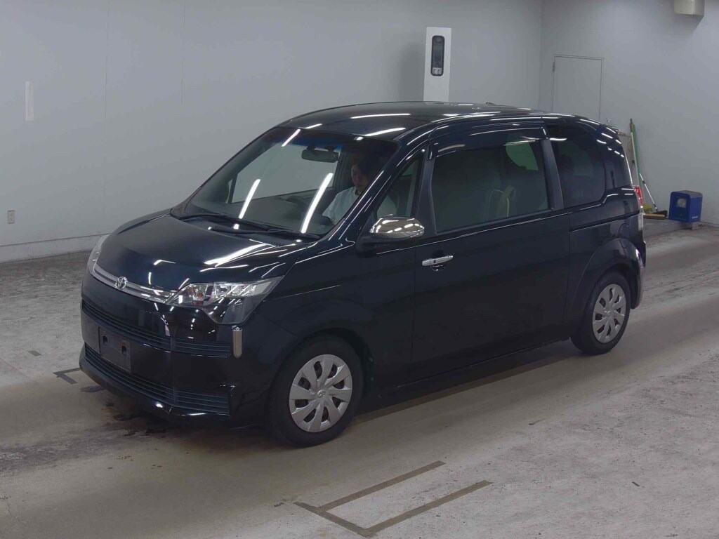 2015 Toyota SPADE