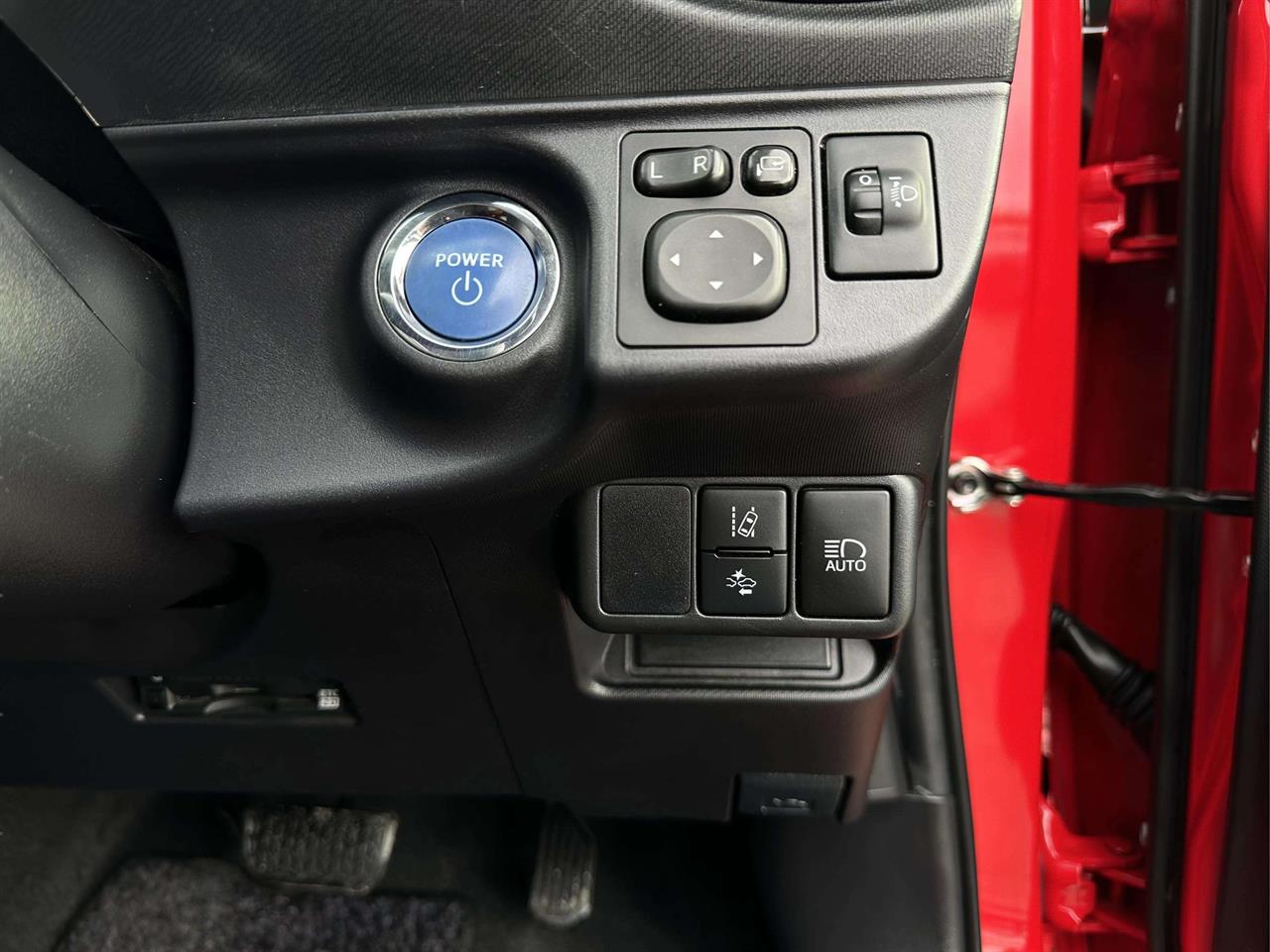 2016 Toyota AQUA