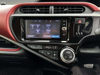 2016 Toyota AQUA - Thumbnail