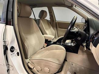 2003 Toyota Altezza - Thumbnail