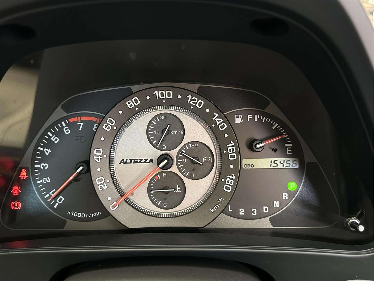 2003 Toyota Altezza