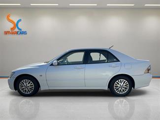 2003 Toyota Altezza - Thumbnail