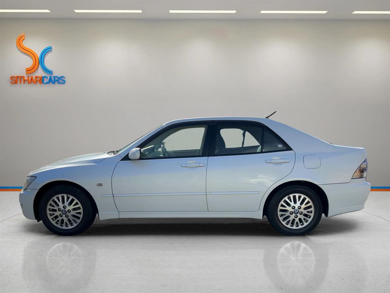 2003 Toyota Altezza