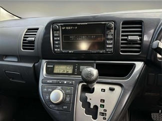 2006 Toyota WISH - Thumbnail