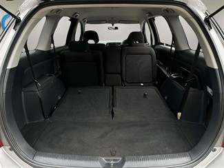 2006 Toyota WISH - Thumbnail