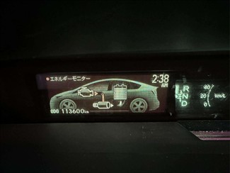 2015 Toyota Prius - Thumbnail