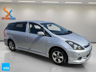 2004 Toyota WISH - Thumbnail