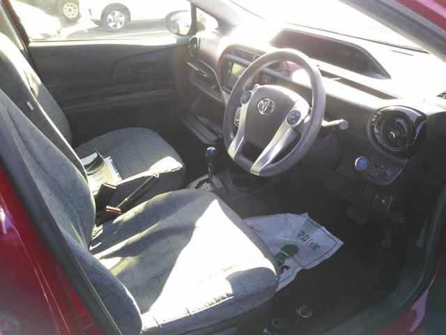 2015 Toyota AQUA