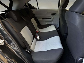 2012 Toyota AQUA - Thumbnail