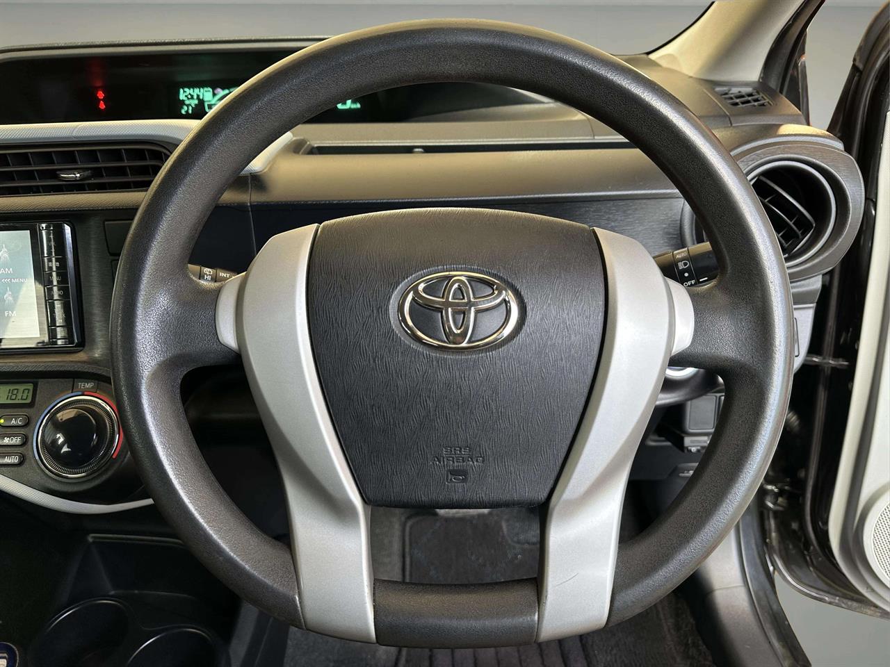 2012 Toyota AQUA