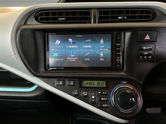 2012 Toyota AQUA - Thumbnail