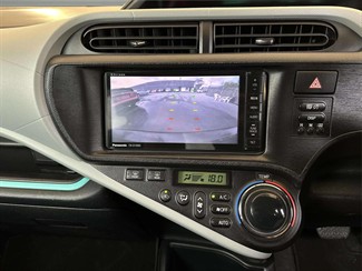 2012 Toyota AQUA - Thumbnail