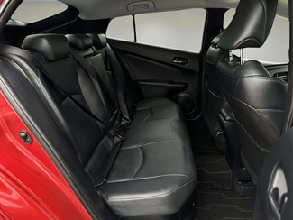 2017 Toyota Prius - Thumbnail
