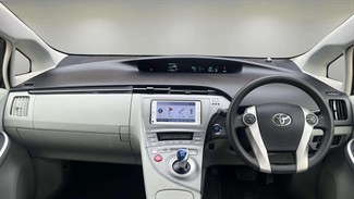 2014 Toyota Prius - Thumbnail