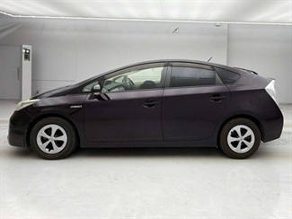 2014 Toyota Prius - Thumbnail