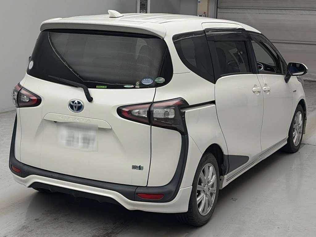 2016 Toyota Sienta