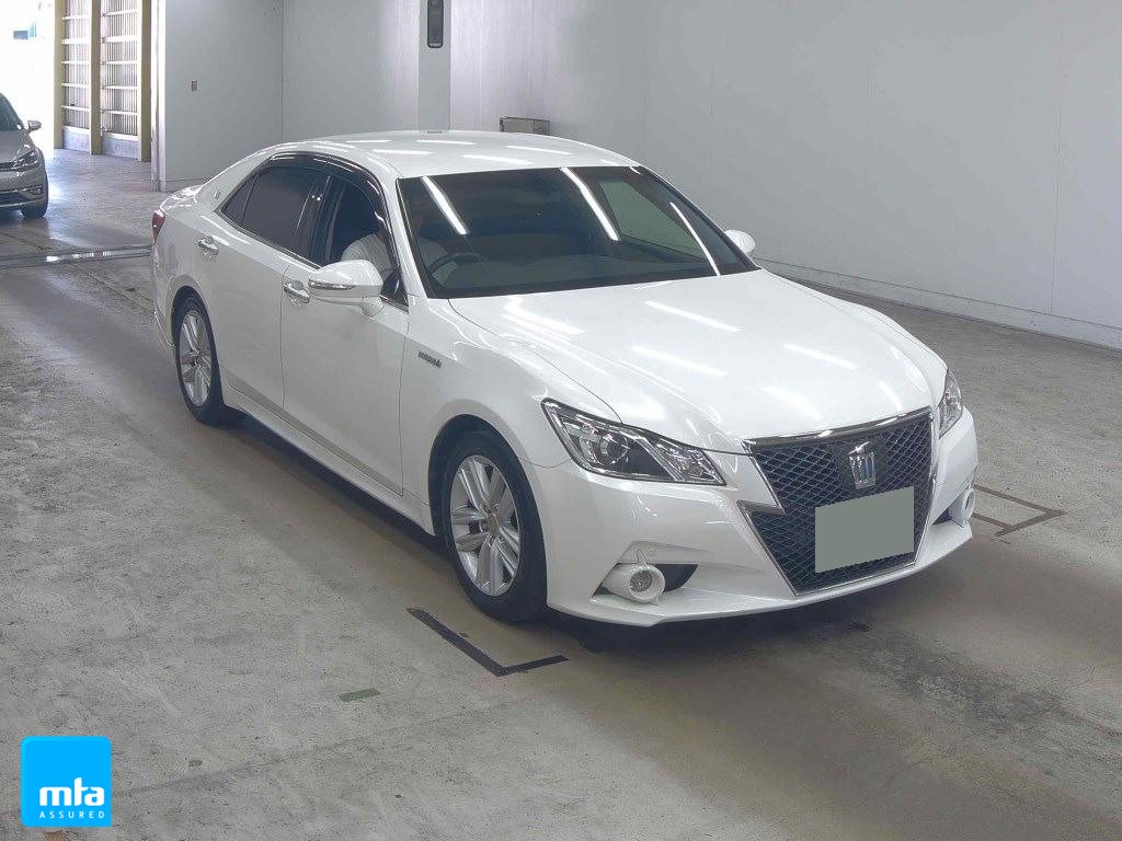 2014 Toyota CROWN