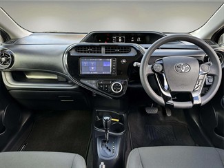 2018 Toyota AQUA - Thumbnail