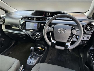 2018 Toyota AQUA - Thumbnail