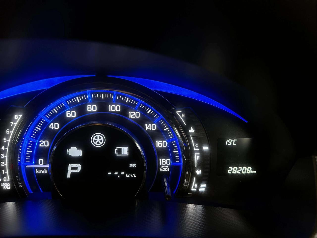 2016 Suzuki SWIFT