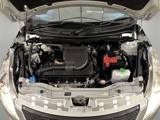 2016 Suzuki SWIFT - Thumbnail