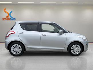 2016 Suzuki SWIFT - Thumbnail