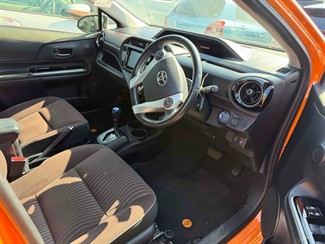 2015 Toyota AQUA - Thumbnail